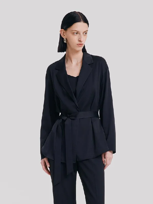 Lazy Home 22 Momme Silk Ladies Suit With Belt